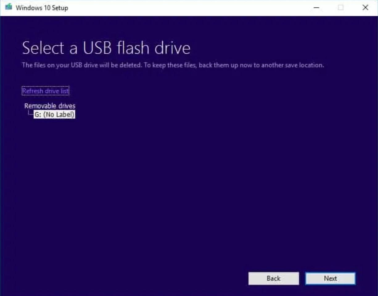 : انتخاب گزینه removable drive در نصب ویندوز