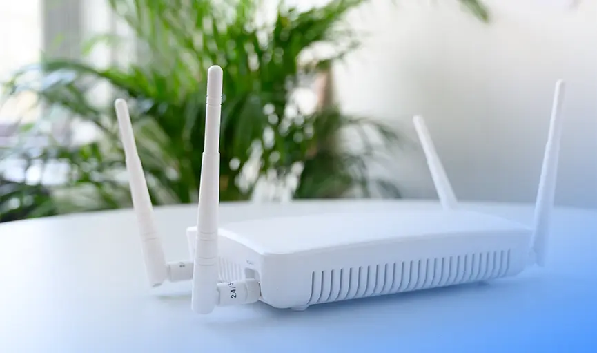 مودم روی میز